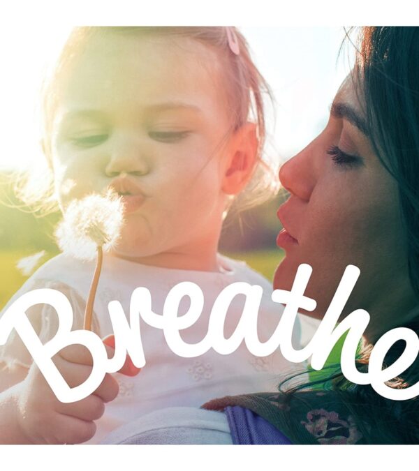 Kleenex Expressions Ultra Soft Facial Tissues, Soft Facial Tissue, 8 Flat Boxes, 120 Tissues per Box, 3-Ply (960 Total Tissues)