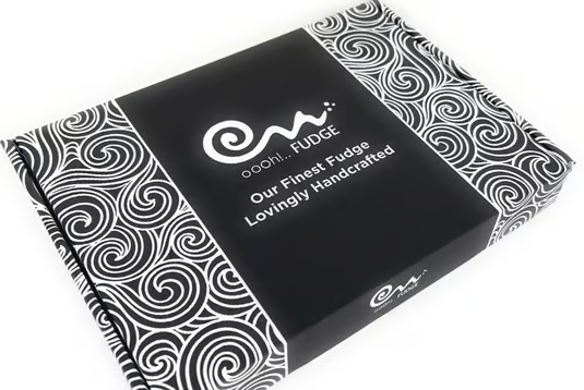 Unbelievable Deal! Fudge Hamper with 12 Flavours – Only £1.99 + FREE Shipping!