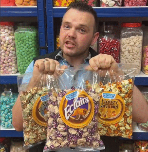 微信图片_20241019214033 Ultimate Yummy’s Toffee Trio - 3kg Combo: Milk'n Caramel, Chocolate Eclairs & Honey Caramel - Free Shipping & Massive Savings! Indulge in Sweet Bliss Today!